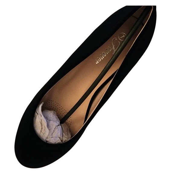 Forever Link Dana-9 Black Heels, Size 7, Black Suede, Elegant Women's Footwear - Picture 6 of 6